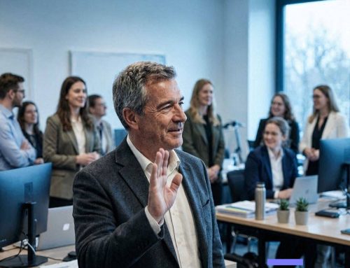 El propietario de la asesoría se marcha en una semana cuando se comprometió a quedarse seis meses